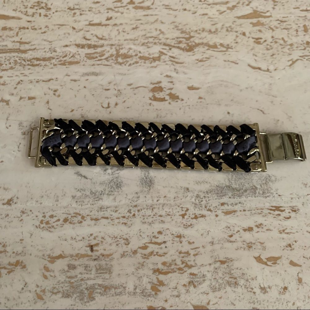 Tempest bracelet 